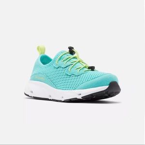 NWT Columbia kids sneakers